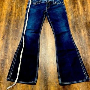 Silver jeans flare 30/33 worn bottoms